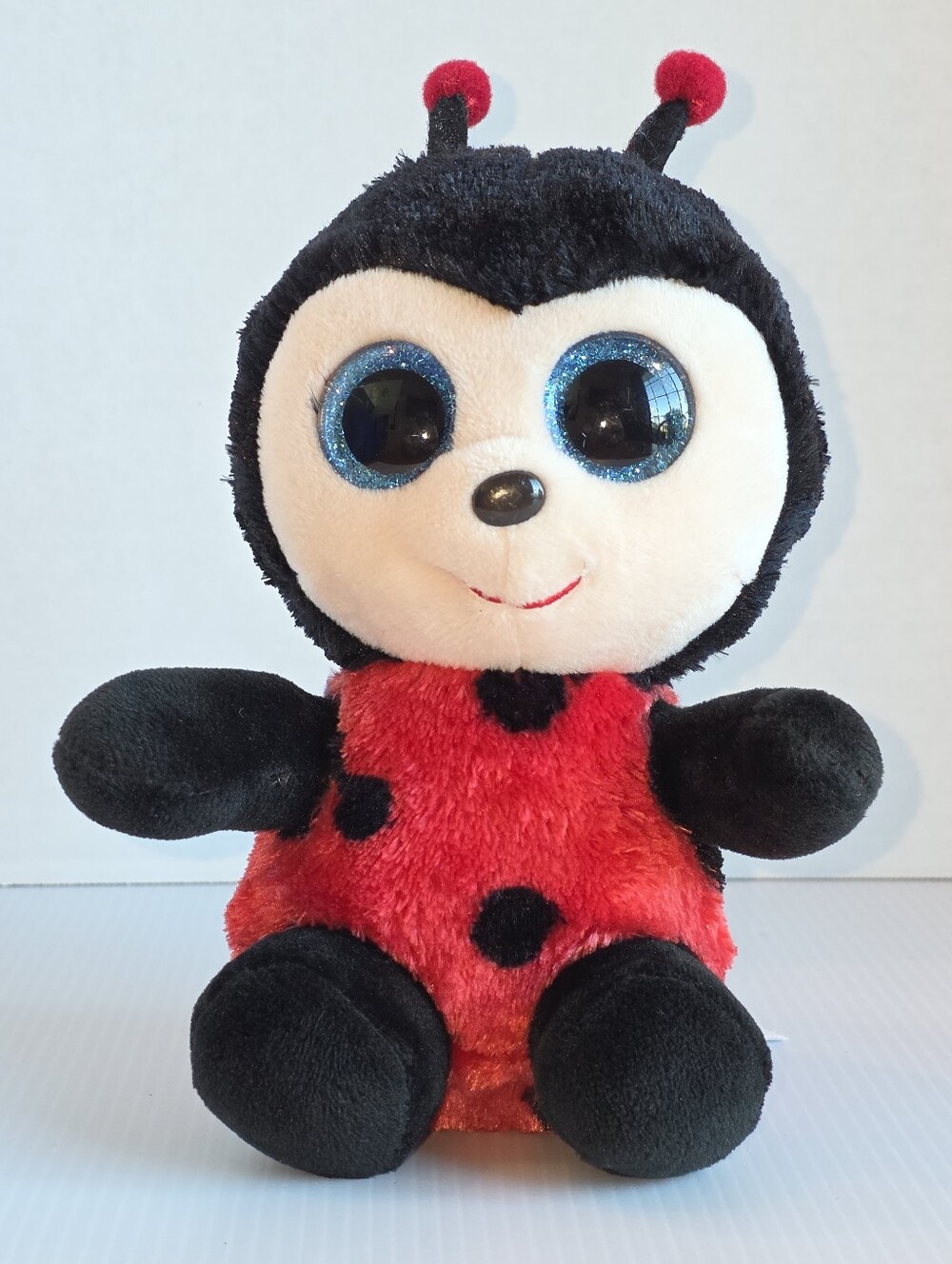 TY IZZY the ladybug beanie boo 2017 GUC 6"